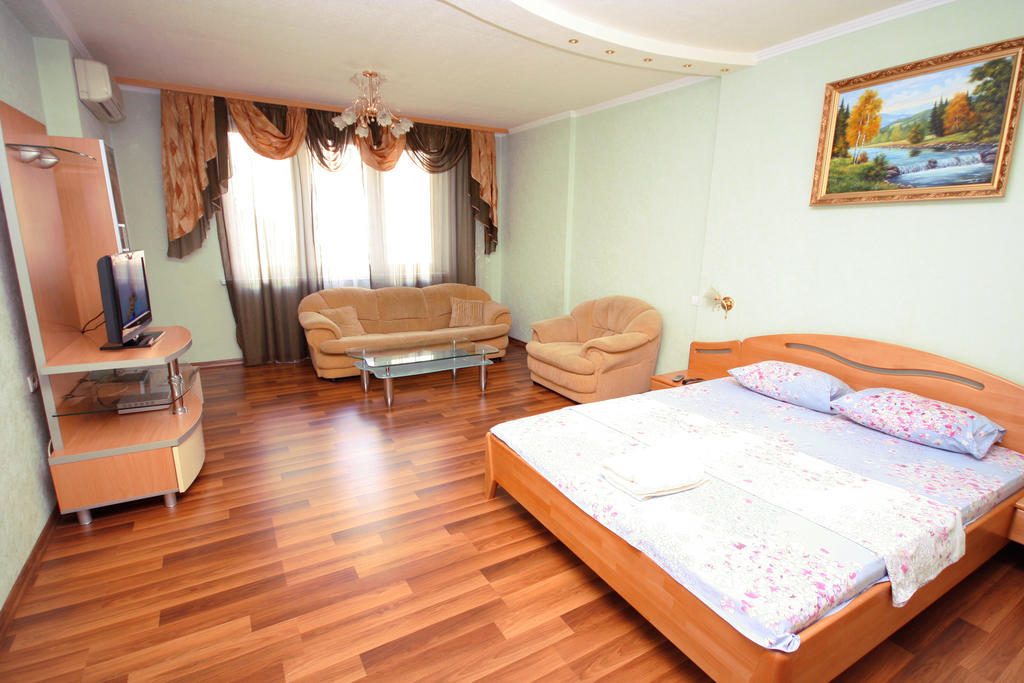 Inn Home Apartments - Livoberezhna Kyjev Pokoj fotografie