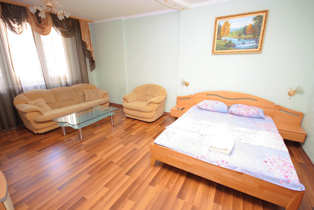 Inn Home Apartments - Livoberezhna Kyjev Pokoj fotografie