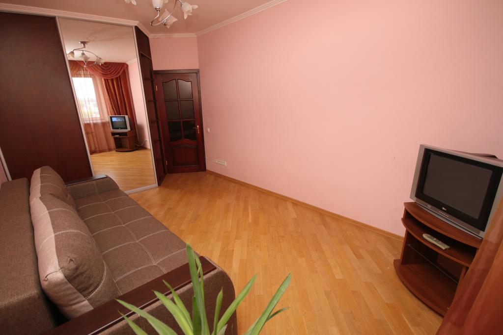 Inn Home Apartments - Livoberezhna Kyjev Exteriér fotografie