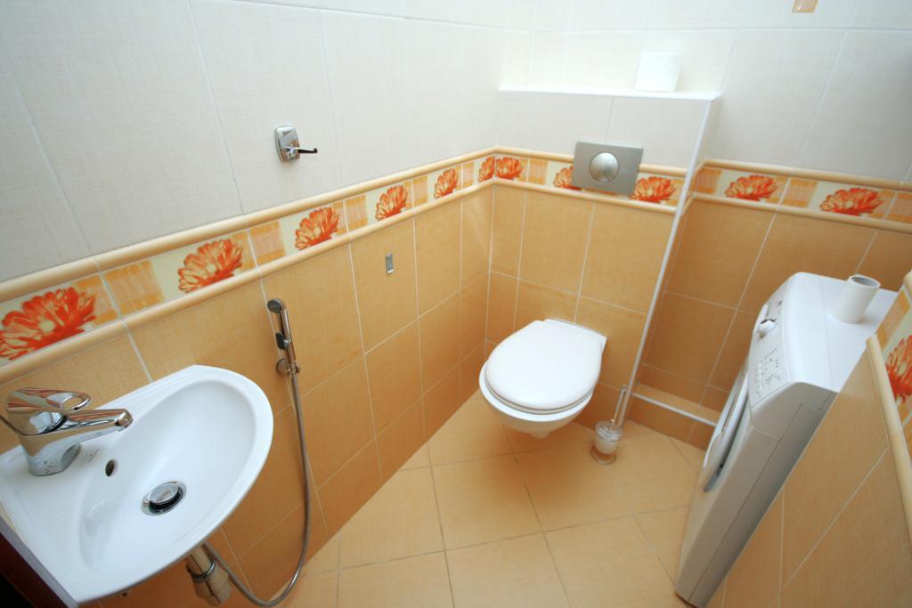 Inn Home Apartments - Livoberezhna Kyjev Exteriér fotografie