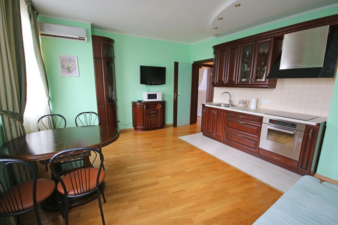 Inn Home Apartments - Livoberezhna Kyjev Exteriér fotografie